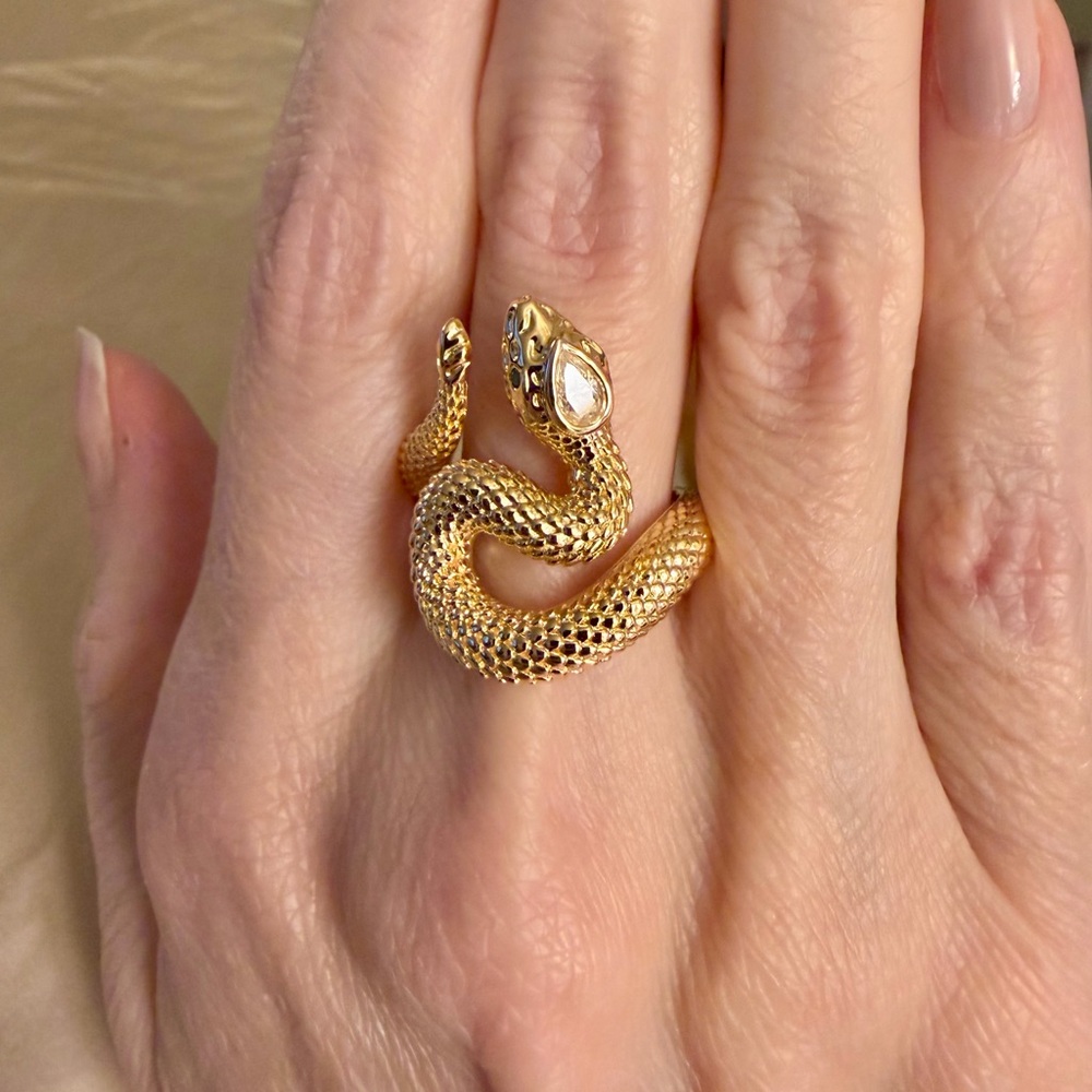 Snake Moissanite Ring w/ Emerald Eyes | 18K Gold-Plated - Picture 6 of 12